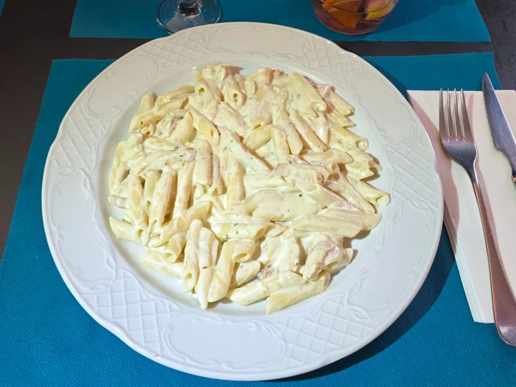 Chicken Alfredo Pasta